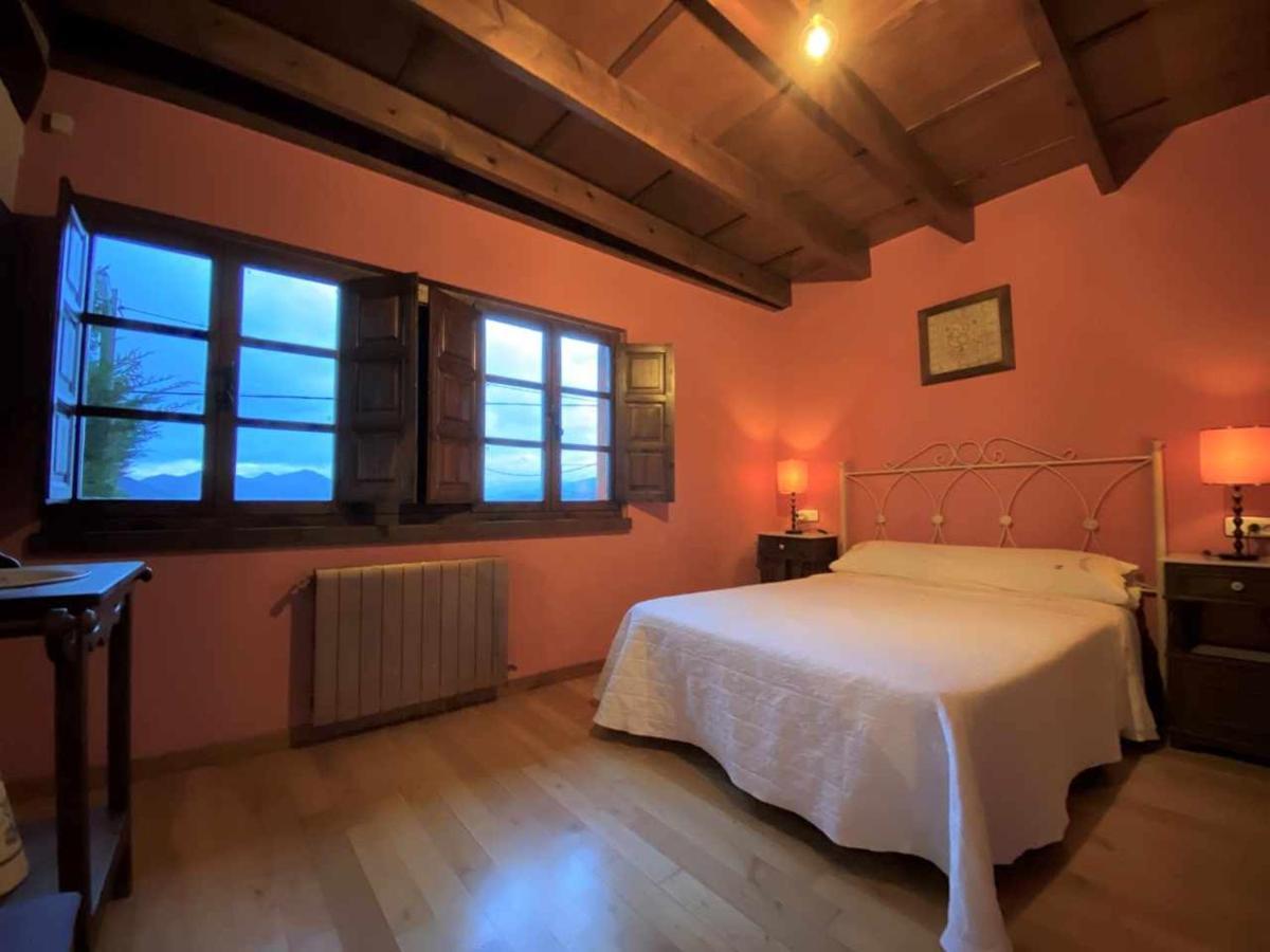 Vivienda Vacacional La Vara Arriondas Ngoại thất bức ảnh