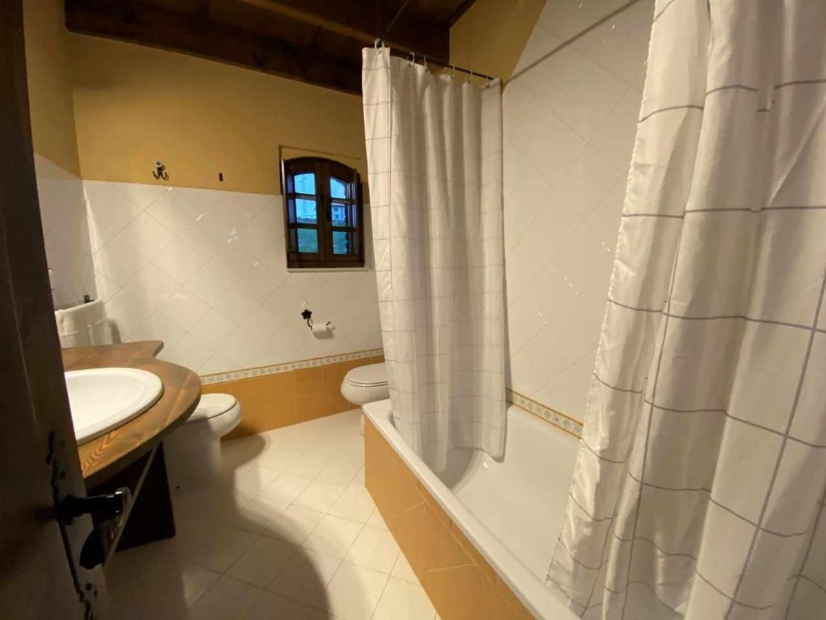 Vivienda Vacacional La Vara Arriondas Ngoại thất bức ảnh